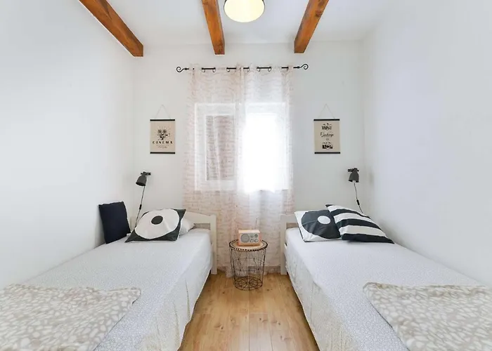 House Barba - Vrana * 파코스탄