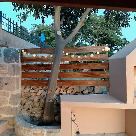 House Barba - Vrana
