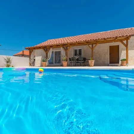 House Barba - Vrana Villa Pakoštane