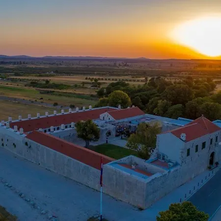 House Barba - Vrana
