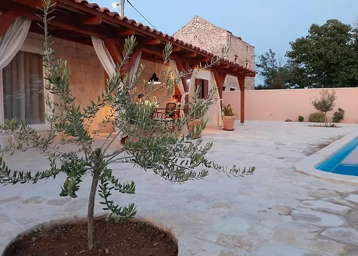 House Barba - Vrana וילה *